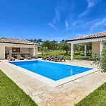Villa Montrin Kaštel