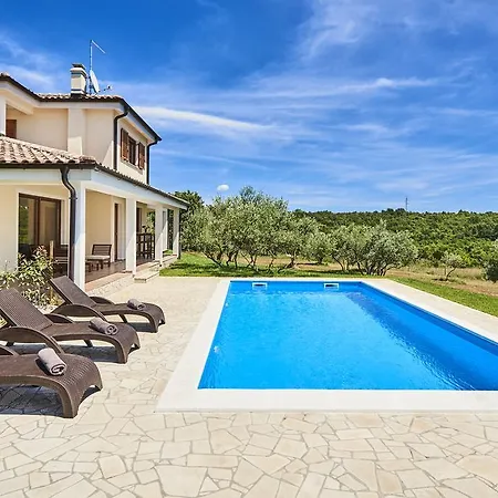 Villa Montrin Kaštel